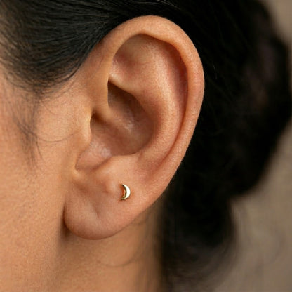 9K Gold Crescent Moon Stud Earrings