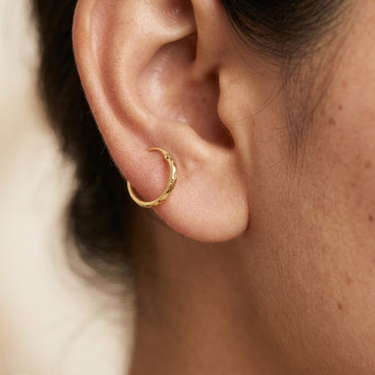 9K Gold Diamond-Cut Hoop Stud Earrings