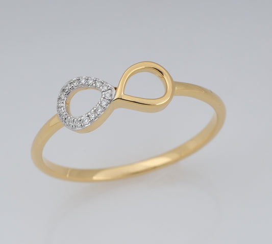 Infinity teardrop motif diamond gold ring