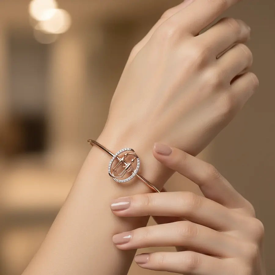 Forever Friends Handshake Gold Bangle