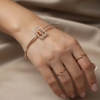 Elegant Bharatanatyam Dance Gold Bangle