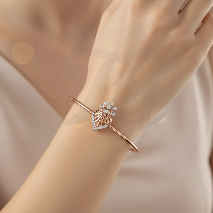 Blooming Leaf with Sparkle Gold Bangle