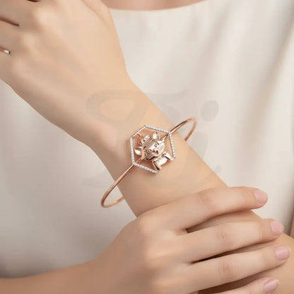 Adorable Cat Delight Gold Bangle