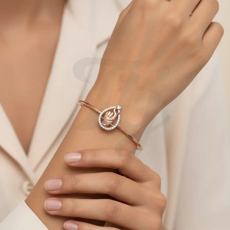 Heartfelt Finger Gesture Gold Bangle