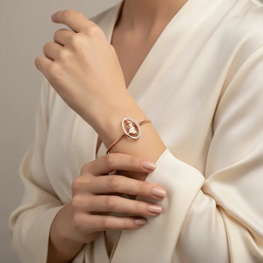 Dynamic Dance Queen Gold Bangle