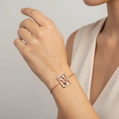 Shared Flower Moment Gold Bracelet