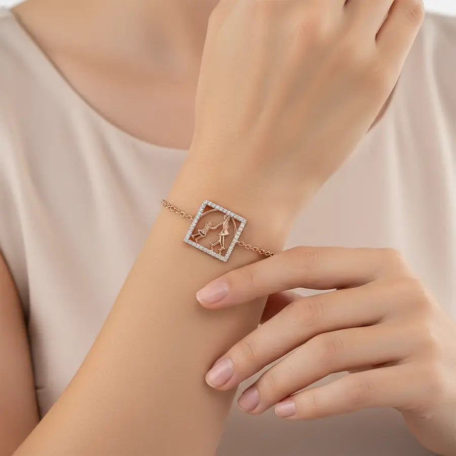 Mom Daughter Smile Gold Bracelet