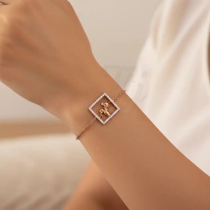 Mother's love Gold Bracelet