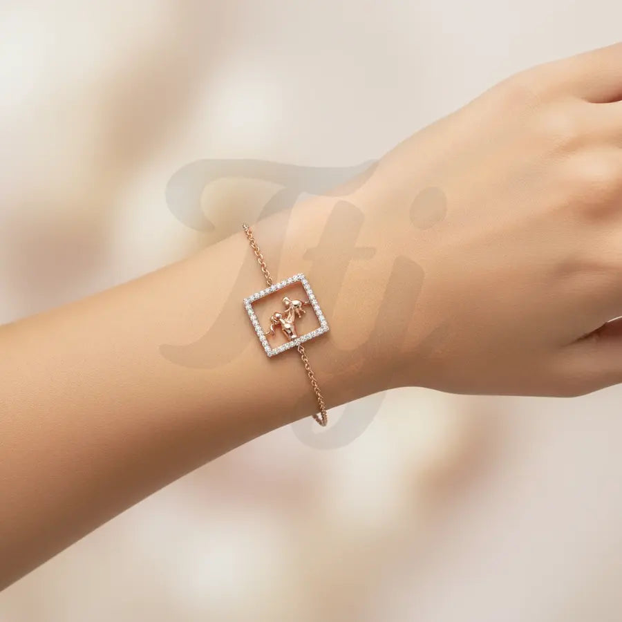 Mother's love Gold Bracelet