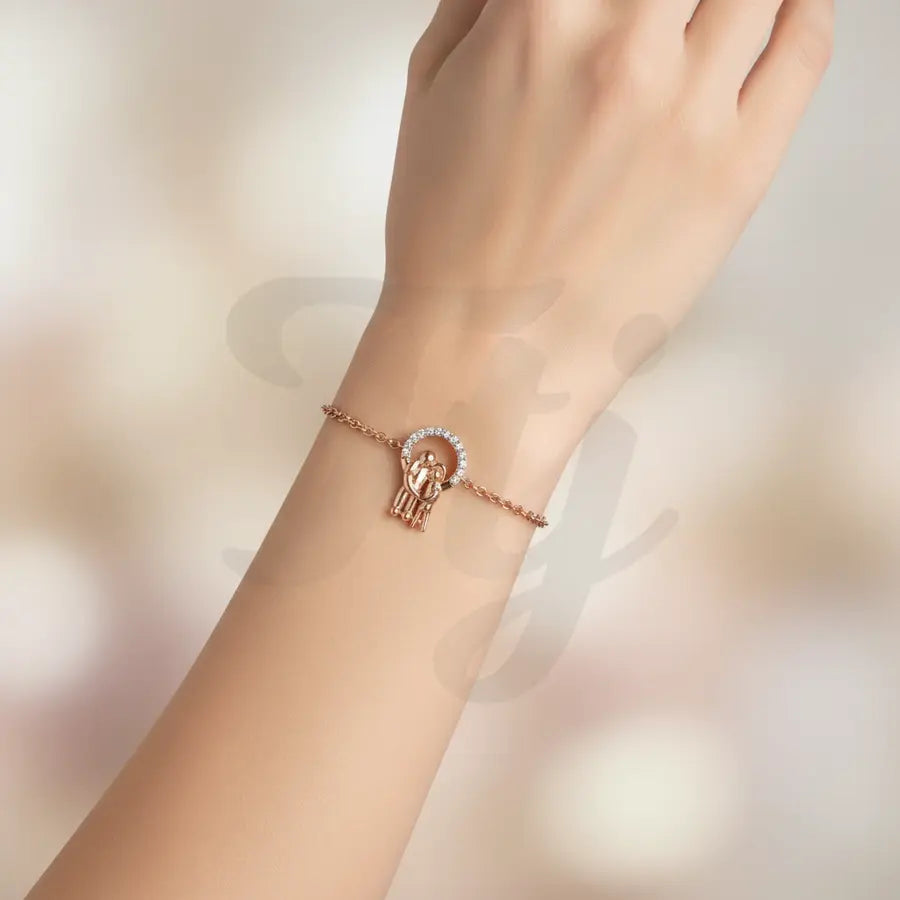 Hug Gold Bracelet