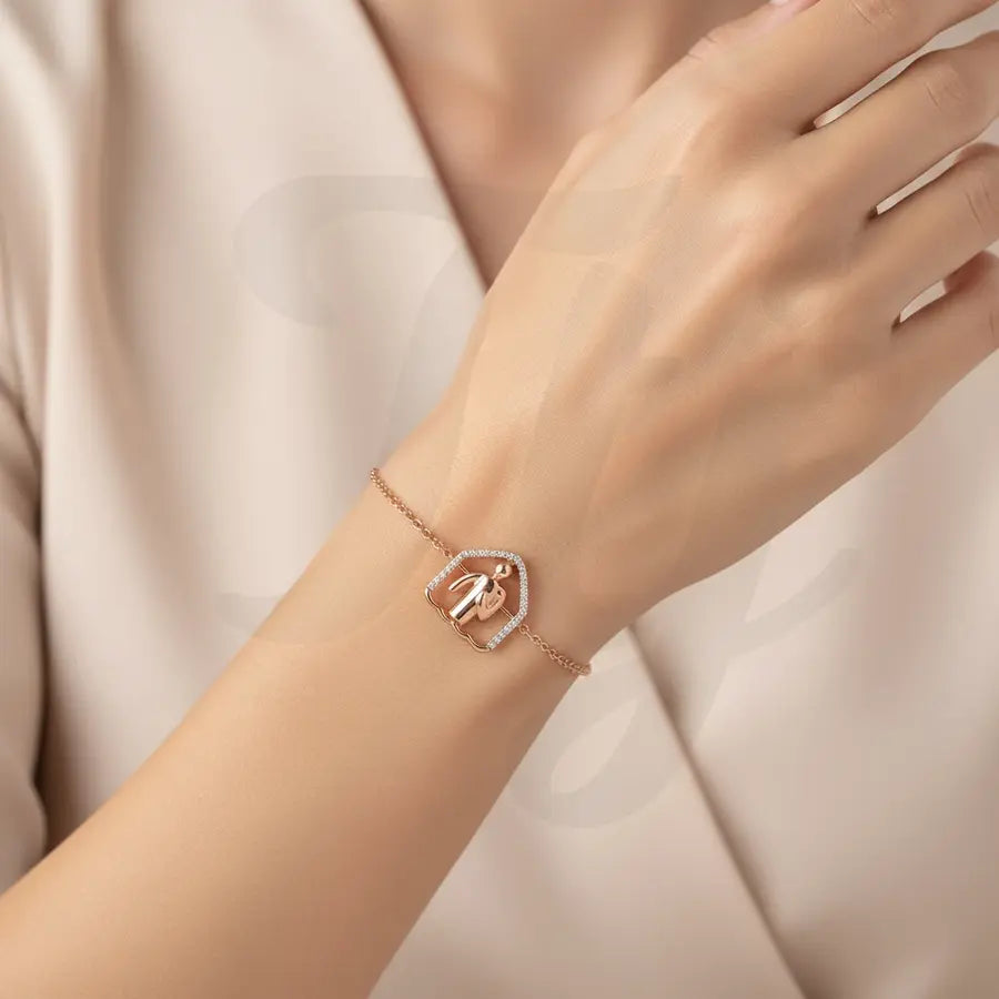 Cozy Walking Time Gold Bracelet