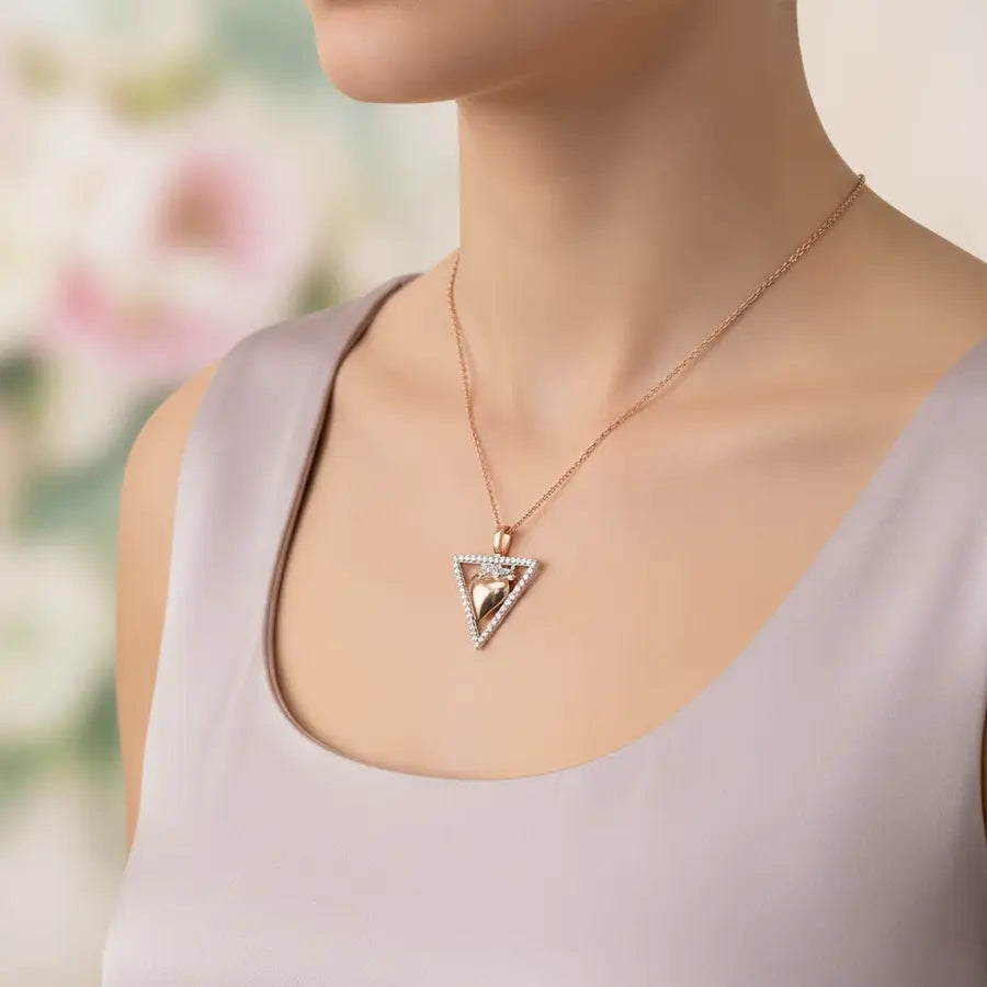 Juicy Berry Fresh Gold Chain and Pendant