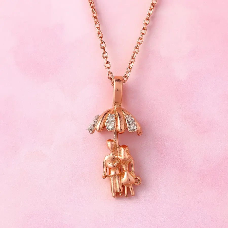 Couple Under Umbrella Gold Chain and Pendant