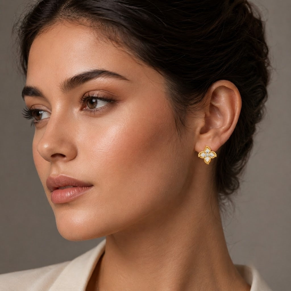 Classic Clover Bloom Earring