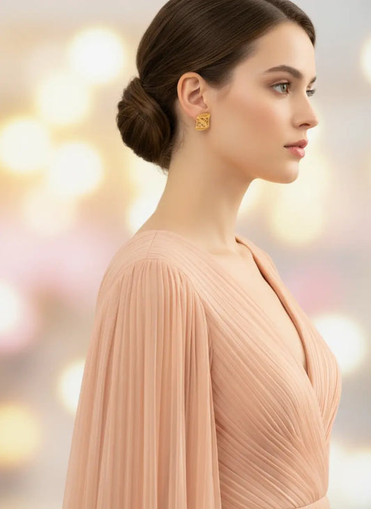 Honeycomb Curve Gold Earrings