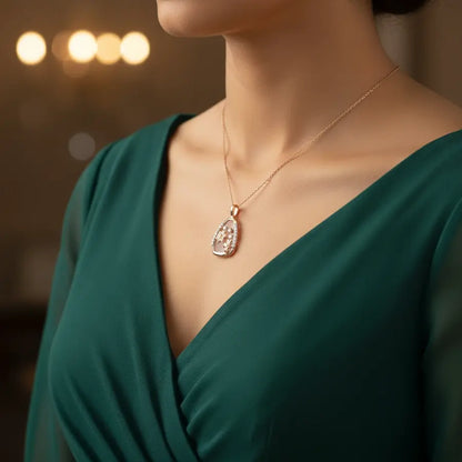 Double Bloom Gold Pendant