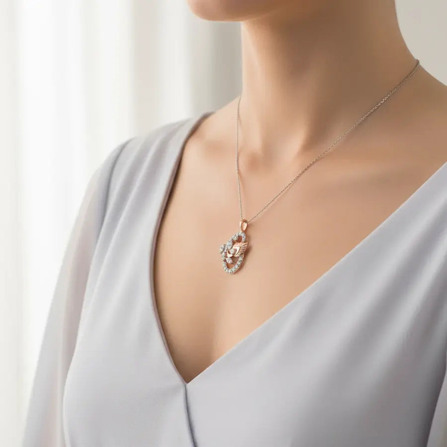 Leaf Cluster Gold Pendant