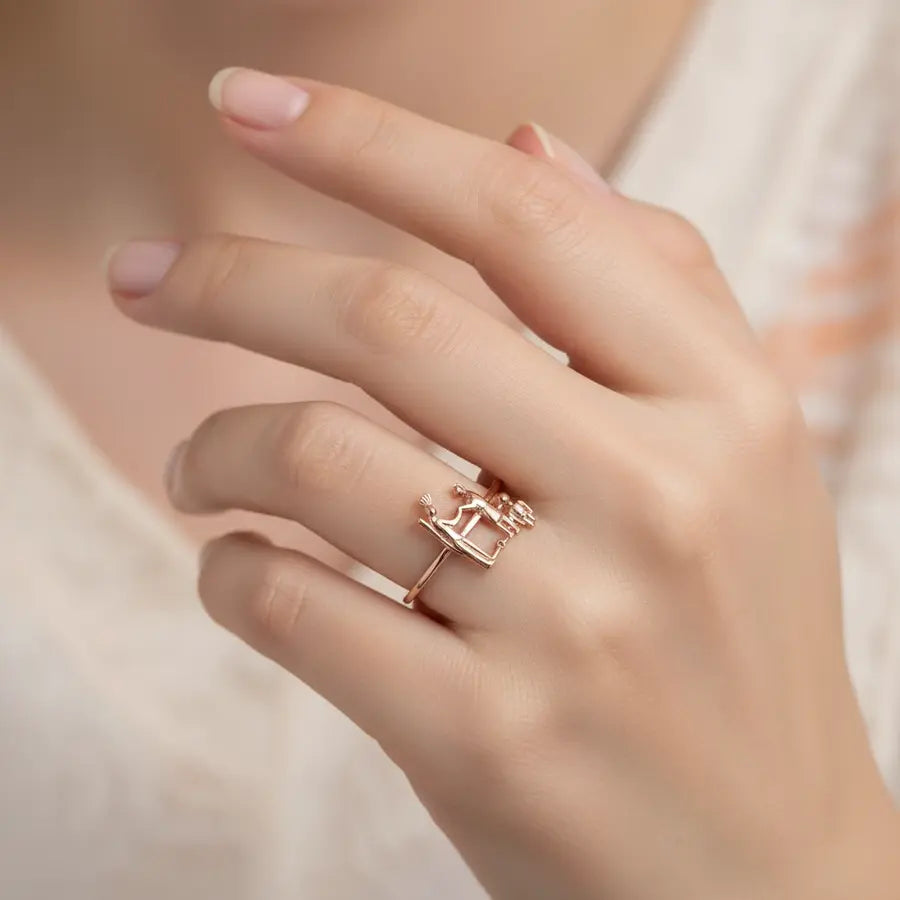 Family Love Gold Ring