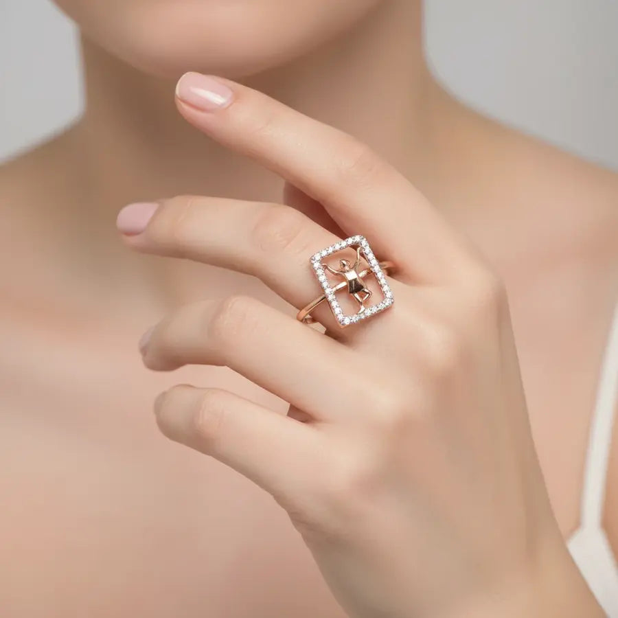Dancing Girl Frame Gold Ring