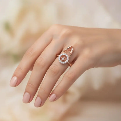 Hands and circle Gold Ring