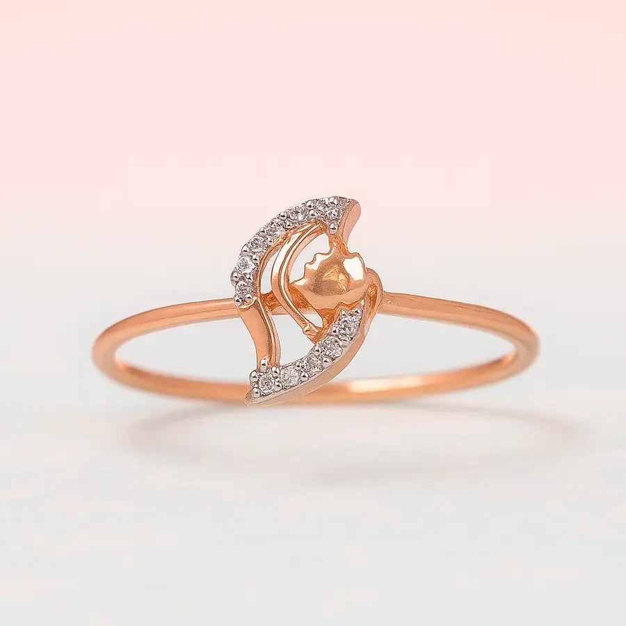 Curved Leaf Gold Ring