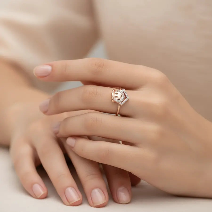 Cap Smiley Gold Ring