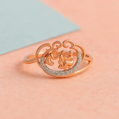 Family Bond Gold Ring