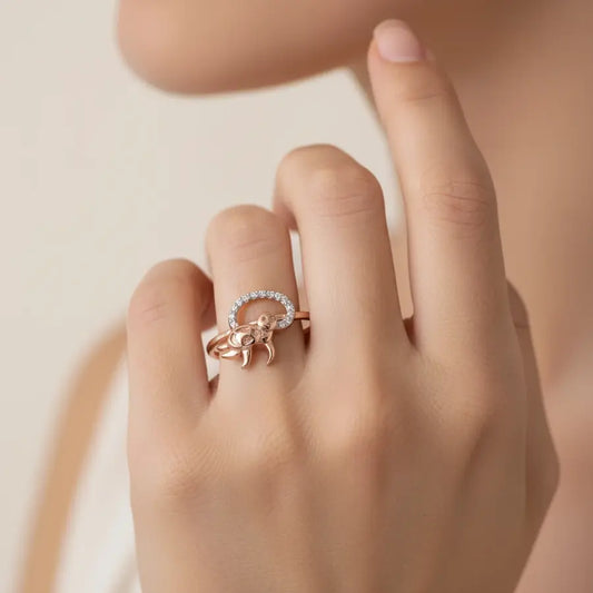 Family Bond Gold Ring