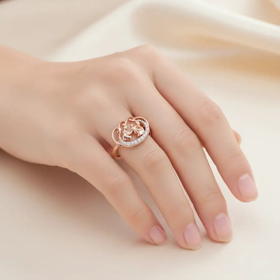 Family Bond Gold Ring