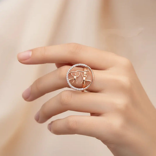 Petal Butterfly Circle Gold Ring