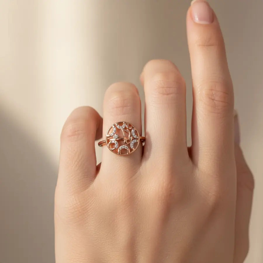 Hug Couple Gold Ring