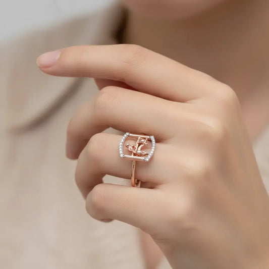 Helping Hand Gold Ring