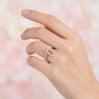 Eternal Embrace Floral fly Gold Ring