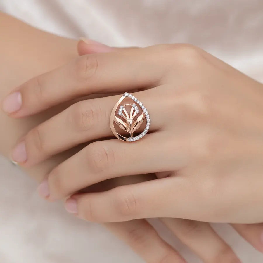 Droplet Leaves Gold Ring