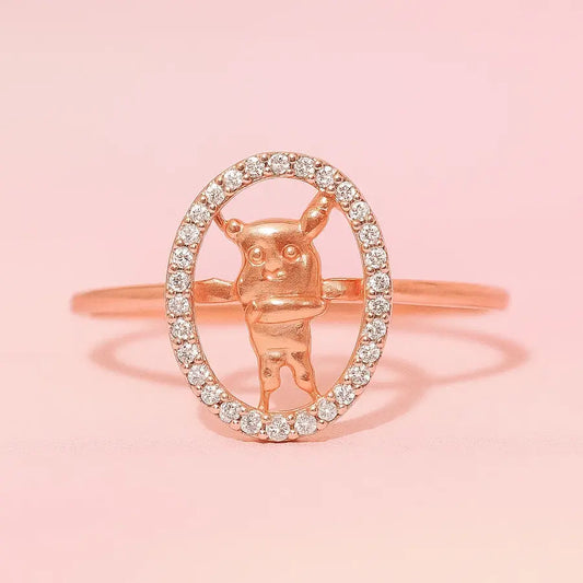 Quirky Pose Gold Ring