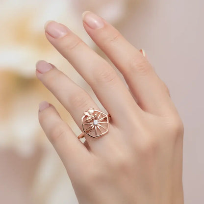 Bee & Flower Gold Ring