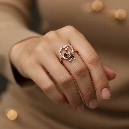 Reading Woman Gold Ring