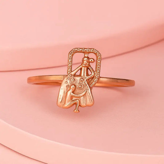 Mom & Child Blanket Gold Ring