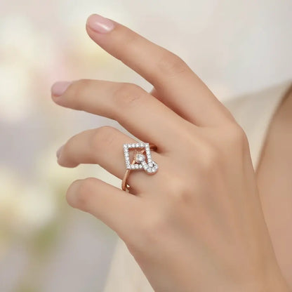 Delate Diamond Frame Feather Gold Ring