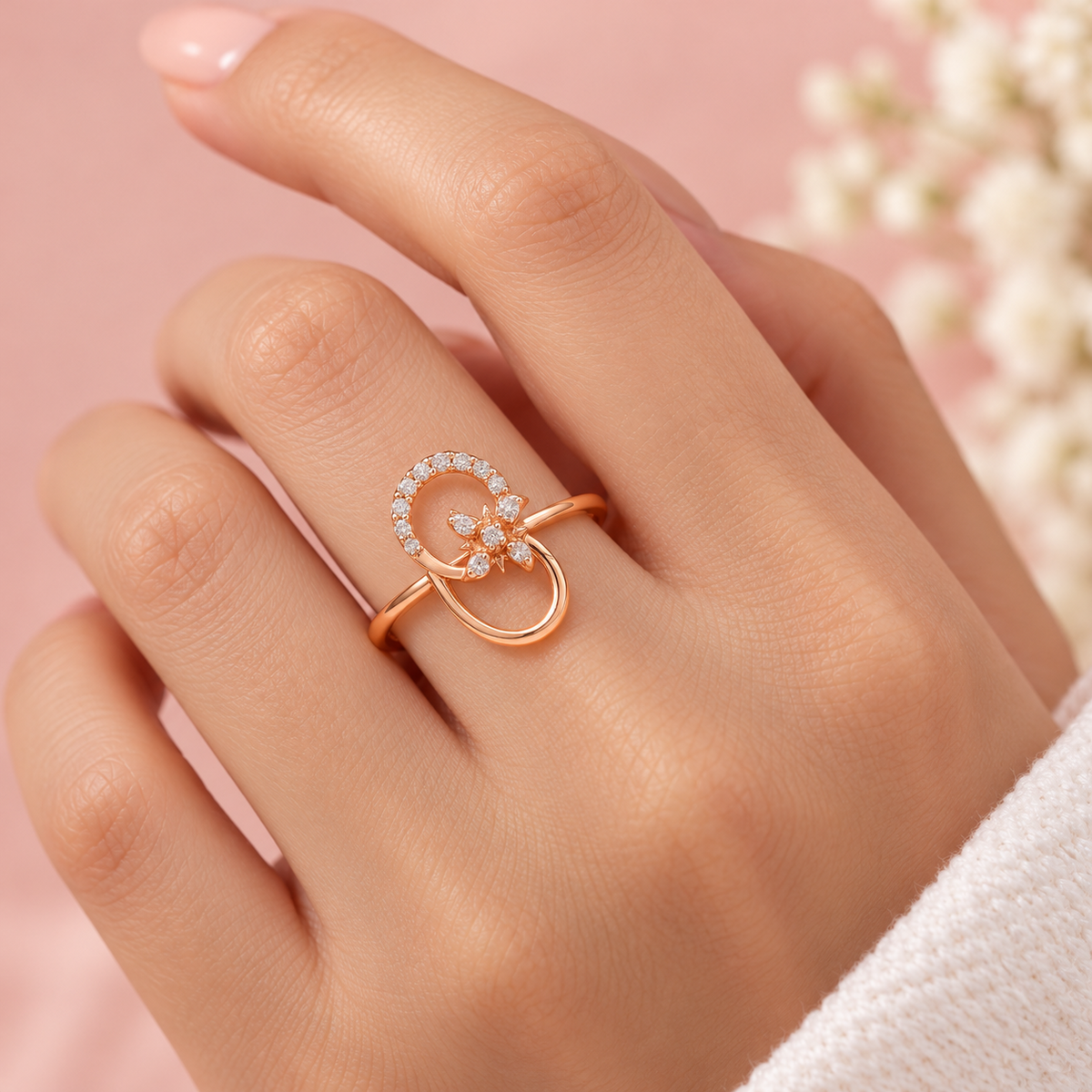Intertwined Circles Flower Gold Ring