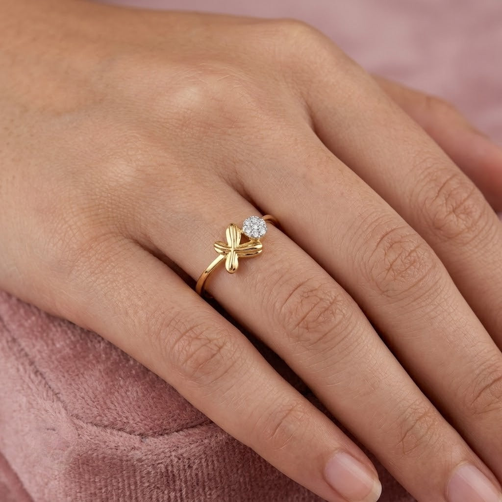 Cute Floral Diamond Gold Ring