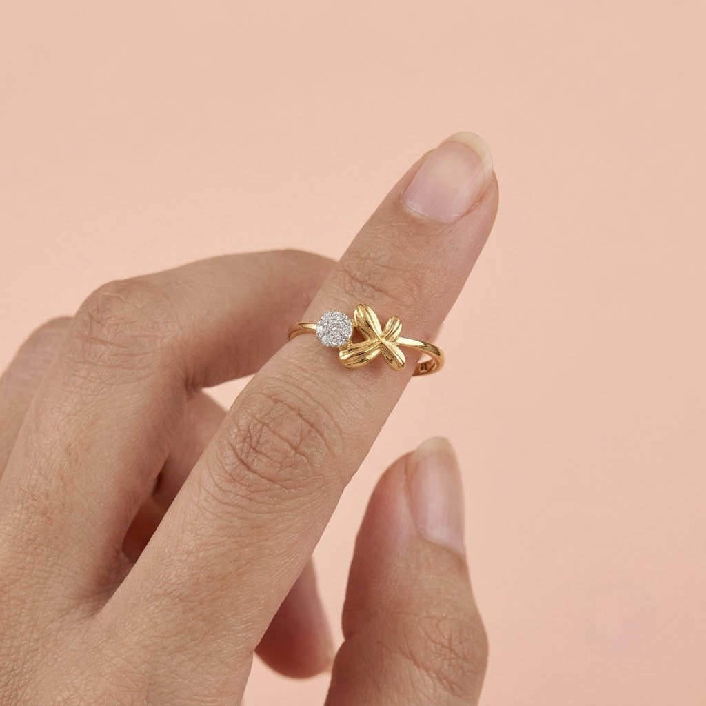Cute Floral Diamond Gold Ring