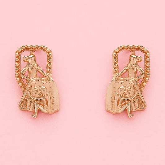 Mom & Child Blanket Gold Earrings