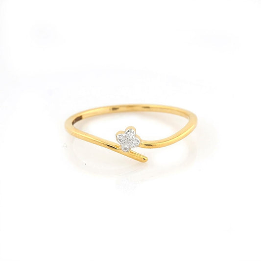 Flowing Blossom Accent Diamond Gold ring
