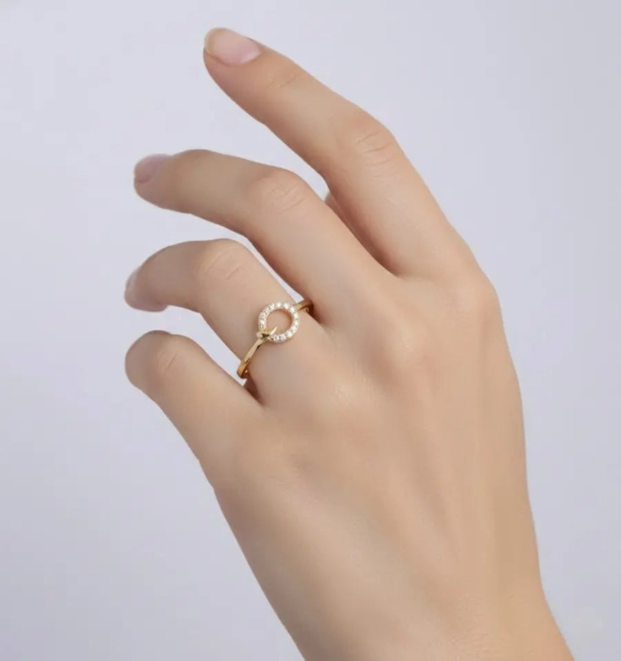 Circular Loop Accent Sparkle Diamond Gold Ring